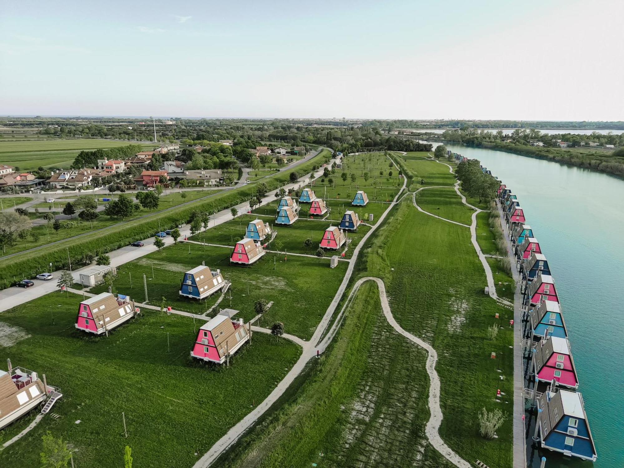 Marina Azzurra Resort Ліньяно-Сабб'ядоро Екстер'єр фото